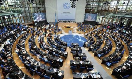 Pablo Solon: everyone must accept binding climate commitments