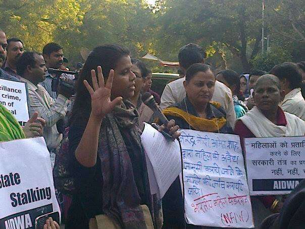 Women Condemn Modi, Demonstrate at Jantar Mantar against the PM-in-Stalking